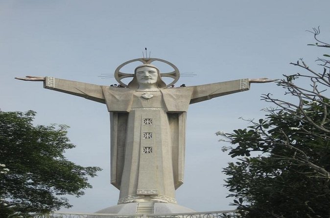 Vung Tau Beach full day tour from Ho Chi Minh City - Lunch and pacing: how to avoid the midday fatigue trap