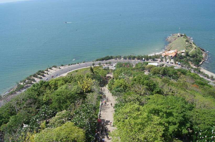 Vung Tau Beach Full Day Trip From Ho Chi Minh City - Jesus Christ Statue: The 1,000 Stairs Test (Wear the Right Clothes)