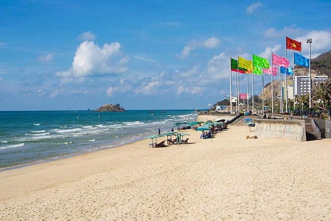 Vung Tau Full-Day Tour with Beach, Christ Statue & White Palace - Lunch at a Local Restaurant: Simple, Included, and Worth It