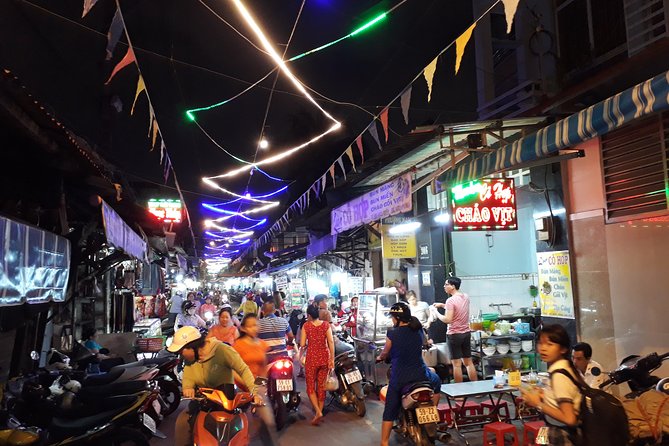 Walk Around The Markets Of Ho Chi Minh City By Night - Practical tips: timing, meeting point, and what to tell your host