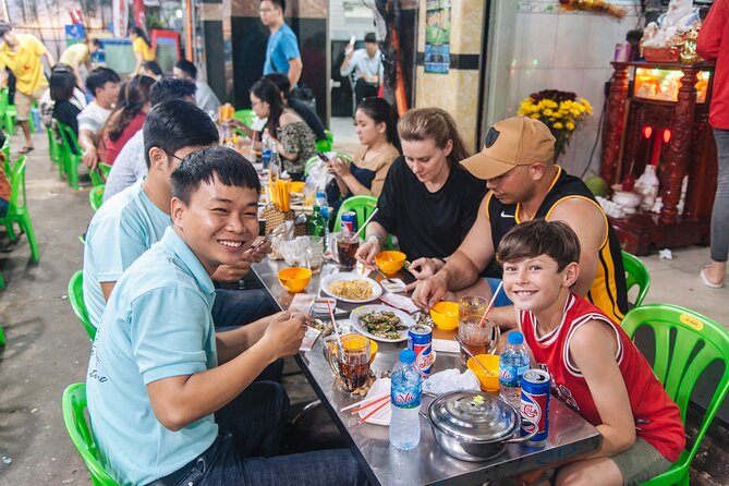 Walking Street Food Evening Safari with 20 tastings - Key points to know before you go