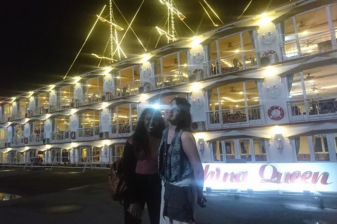Water Puppet Show-Cyclo & Dinner On Cruise in Ho Chi Minh City - Cyclo ride in evening traffic: fun pace, real-world comfort