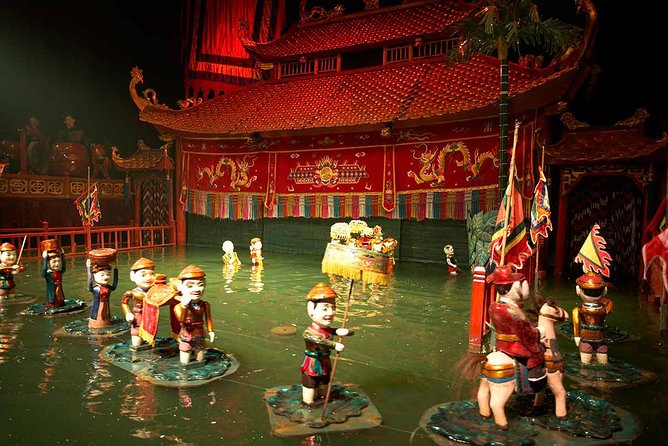 Water Puppet Show Plus Sightseeing By Cyclo and Saigon Dinner Cruise - Cu Chi Tunnels and War Remnants Museum: meaningful stops, short time windows